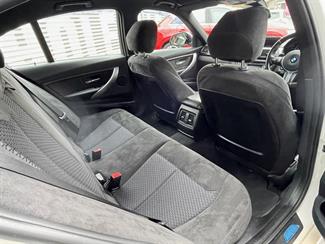 2014 BMW 320i - Thumbnail