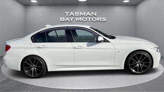2014 BMW 320i - Thumbnail