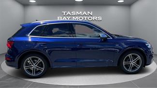2018 Audi SQ5 - Thumbnail