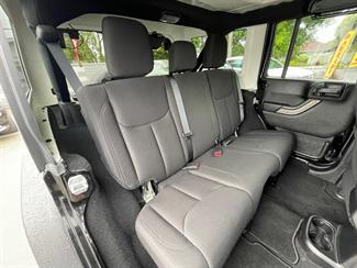 2015 Jeep Wrangler - Thumbnail