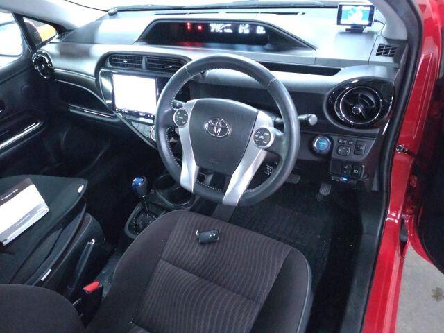 2016 Toyota Aqua