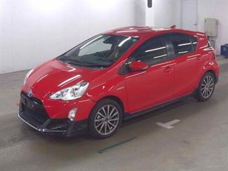 2016 Toyota Aqua - Thumbnail