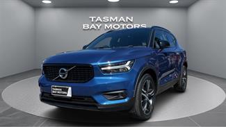 2020 Volvo XC40 - Thumbnail