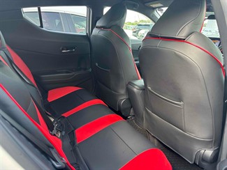 2019 Toyota C-HR - Thumbnail