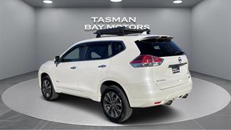2015 Nissan X-Trail - Thumbnail