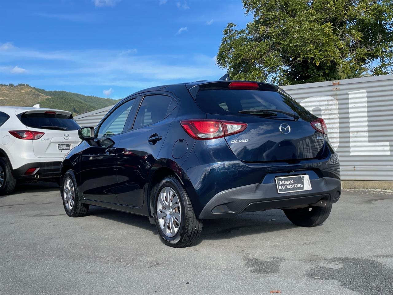 2017 Mazda Demio