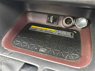 2020 Toyota RAV4 - Thumbnail