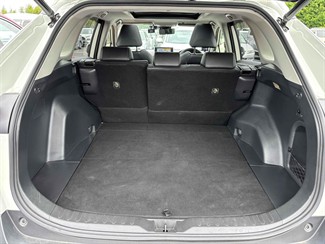 2020 Toyota RAV4 - Thumbnail