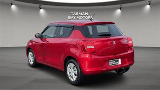 2020 Suzuki Swift - Thumbnail