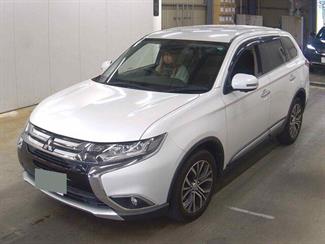 2015 Mitsubishi Outlander - Thumbnail