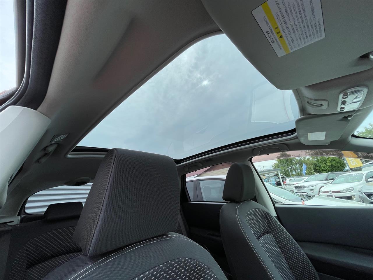 2012 Nissan Dualis