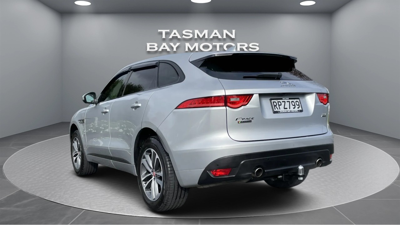 2017 Jaguar F-PACE