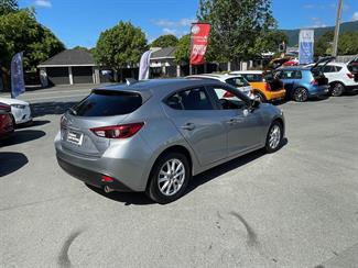 2013 Mazda Axela - Thumbnail