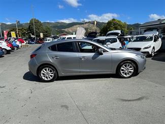 2013 Mazda Axela - Thumbnail