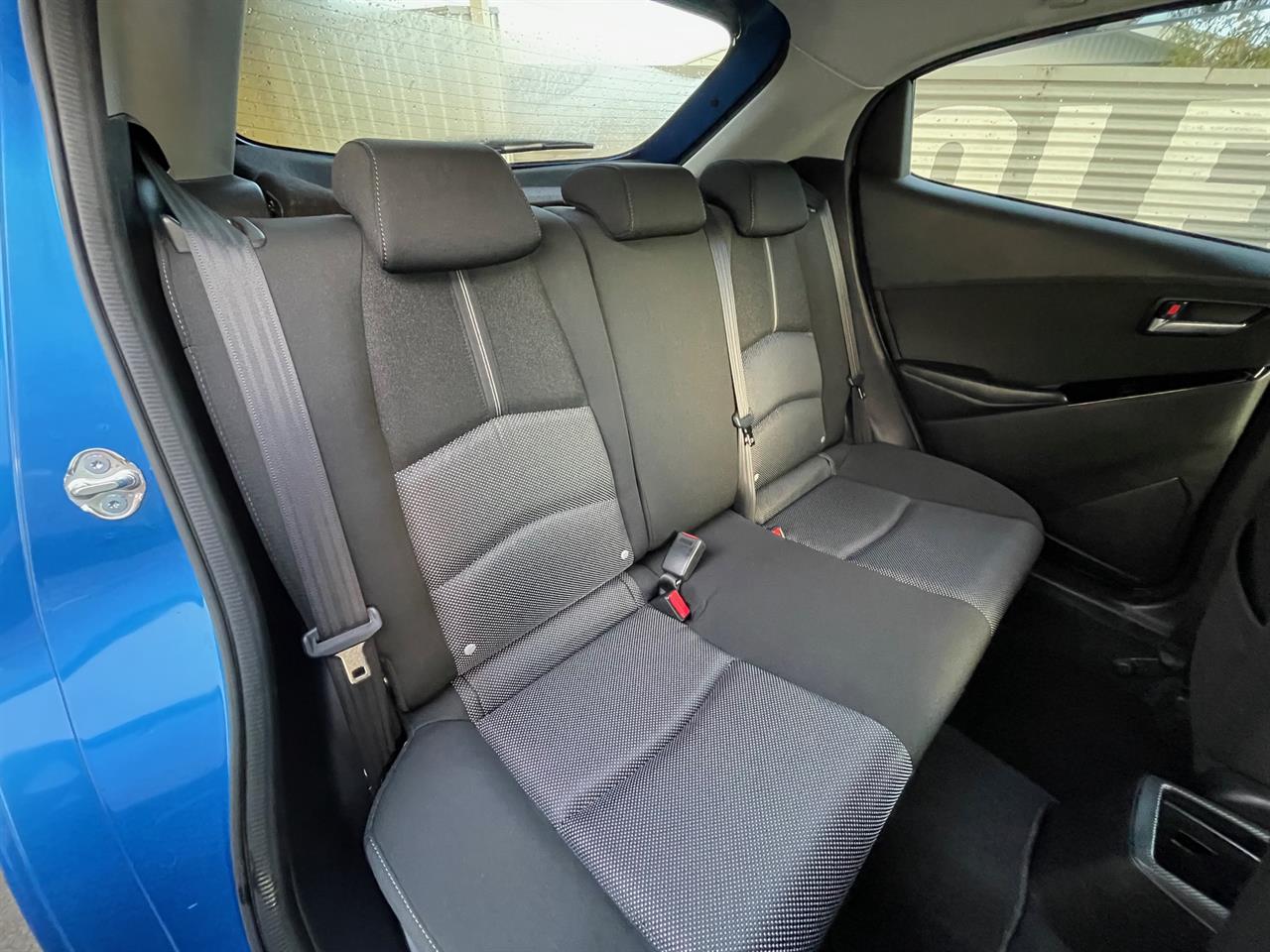 2017 Mazda Demio