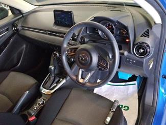 2017 Mazda Demio - Thumbnail