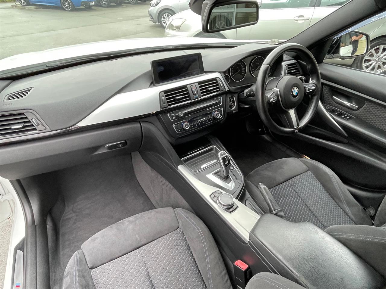 2014 BMW 320i