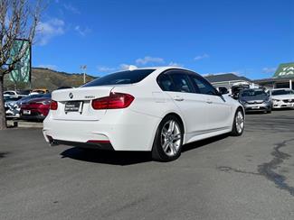 2014 BMW 320i - Thumbnail