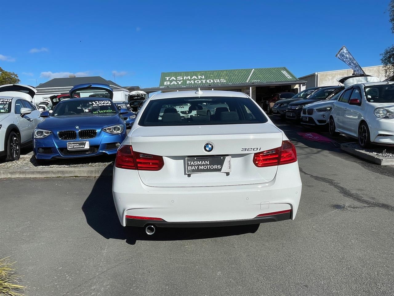 2014 BMW 320i