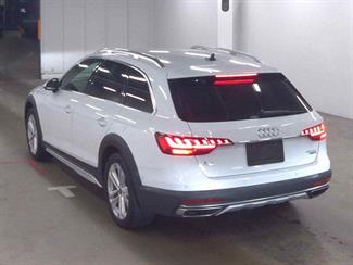 2021 Audi A4 - Thumbnail