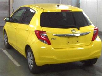 2014 Toyota Vitz - Thumbnail