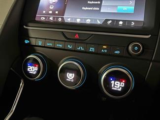 2019 Jaguar E-PACE - Thumbnail