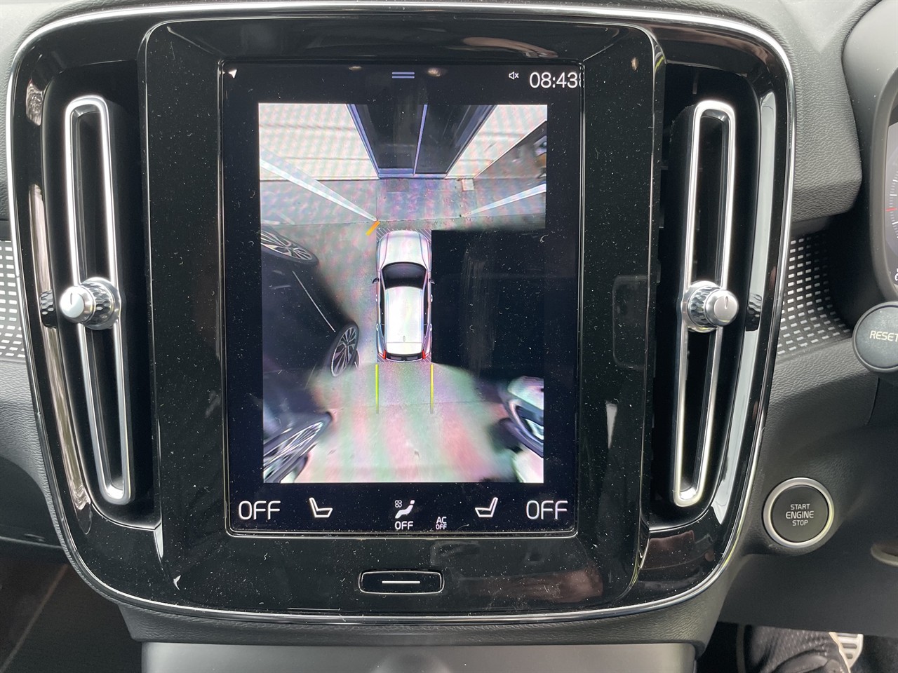 2020 Volvo XC40