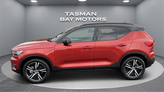 2020 Volvo XC40 - Thumbnail