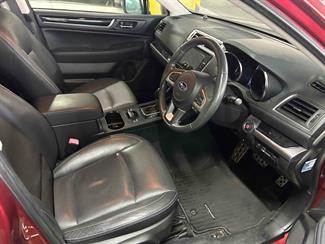 2015 Subaru Outback - Thumbnail