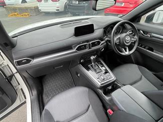 2019 Mazda CX-8 - Thumbnail