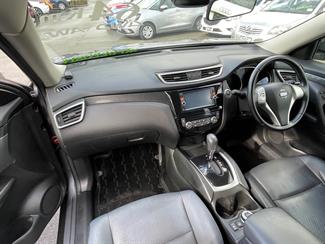 2014 Nissan X-Trail - Thumbnail