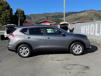 2014 Nissan X-Trail - Thumbnail