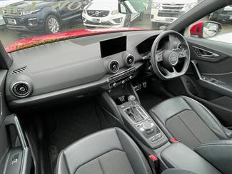 2017 Audi Q2 - Thumbnail