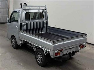 2020 Daihatsu HiJet - Thumbnail