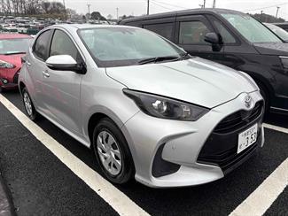 2021 Toyota Yaris - Thumbnail