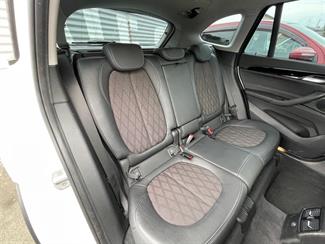 2016 BMW X1 - Thumbnail