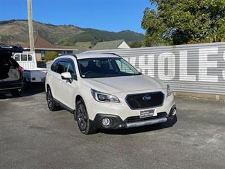 2016 Subaru Outback - Thumbnail
