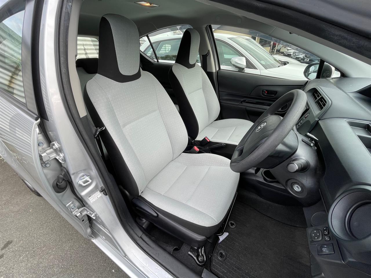 2017 Toyota Aqua