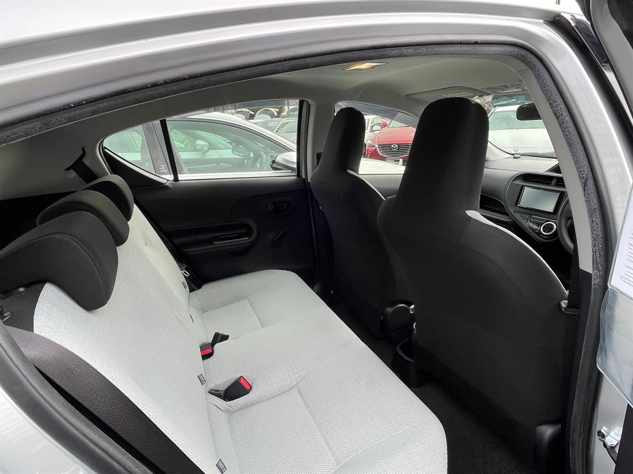 2017 Toyota Aqua