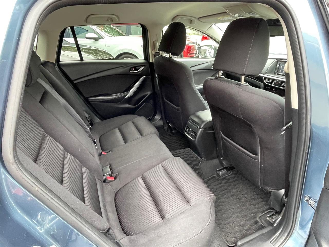 2014 Mazda Atenza