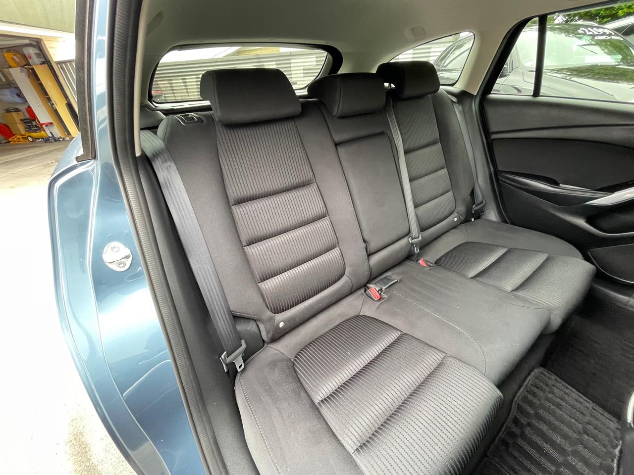 2014 Mazda Atenza