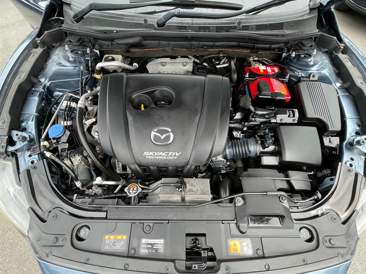 2014 Mazda Atenza