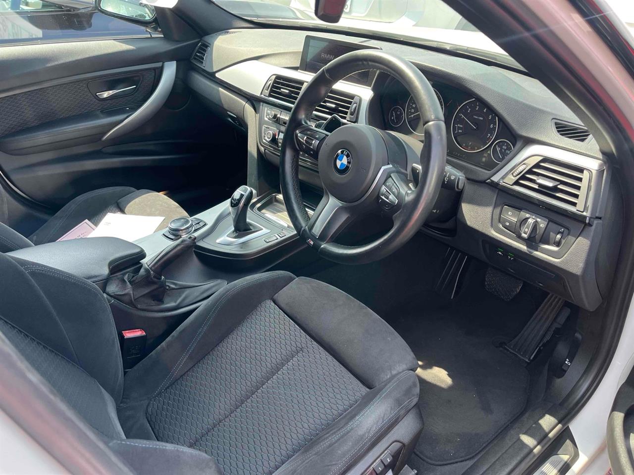 2014 BMW 320i