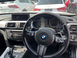 2014 BMW 320i - Thumbnail