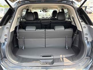 2015 Nissan X-Trail - Thumbnail