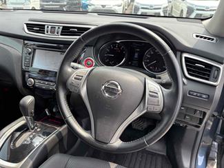 2015 Nissan X-Trail - Thumbnail