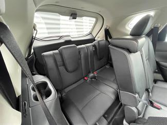 2015 Nissan X-Trail - Thumbnail