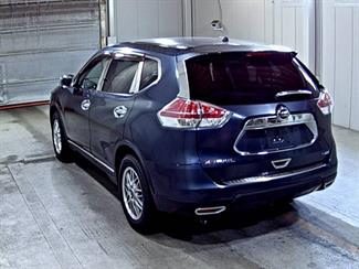 2015 Nissan X-Trail - Thumbnail