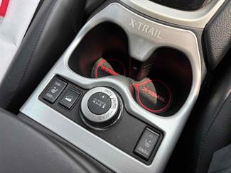 2015 Nissan X-Trail - Thumbnail