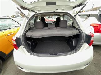 2020 Toyota Vitz - Thumbnail